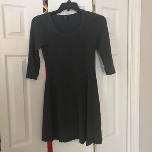 Premise dresses 3/4 sleeves, scooped neck dress.